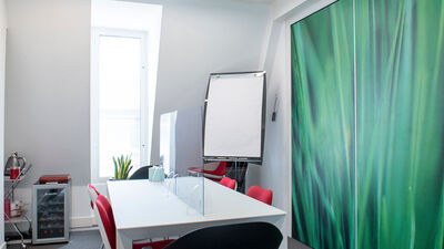 eOffice Fitzrovia, Meeting Room For Up To 6 People