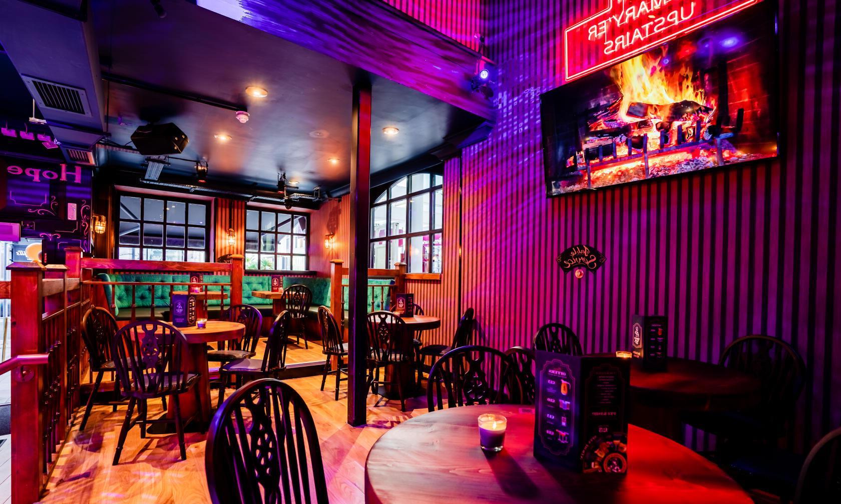 Hire Bonnie Rogues Pub | VenueScanner
