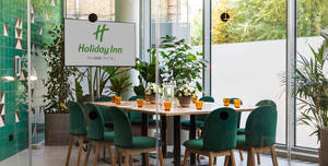 Holiday Inn London Whitechapel/ Whitechapel Think Factory , Green Room Suite