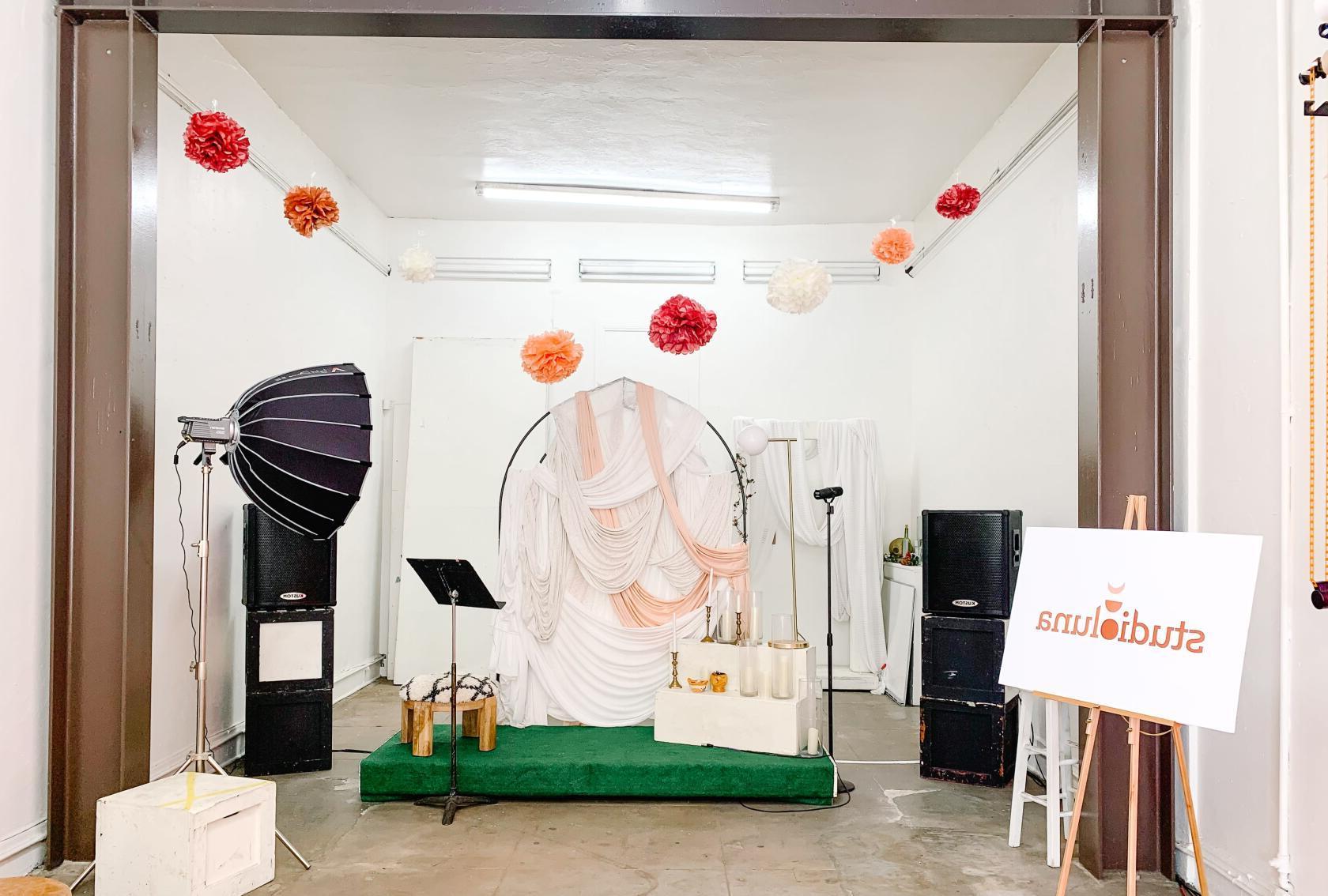 Hire Studio Luna | VenueScanner