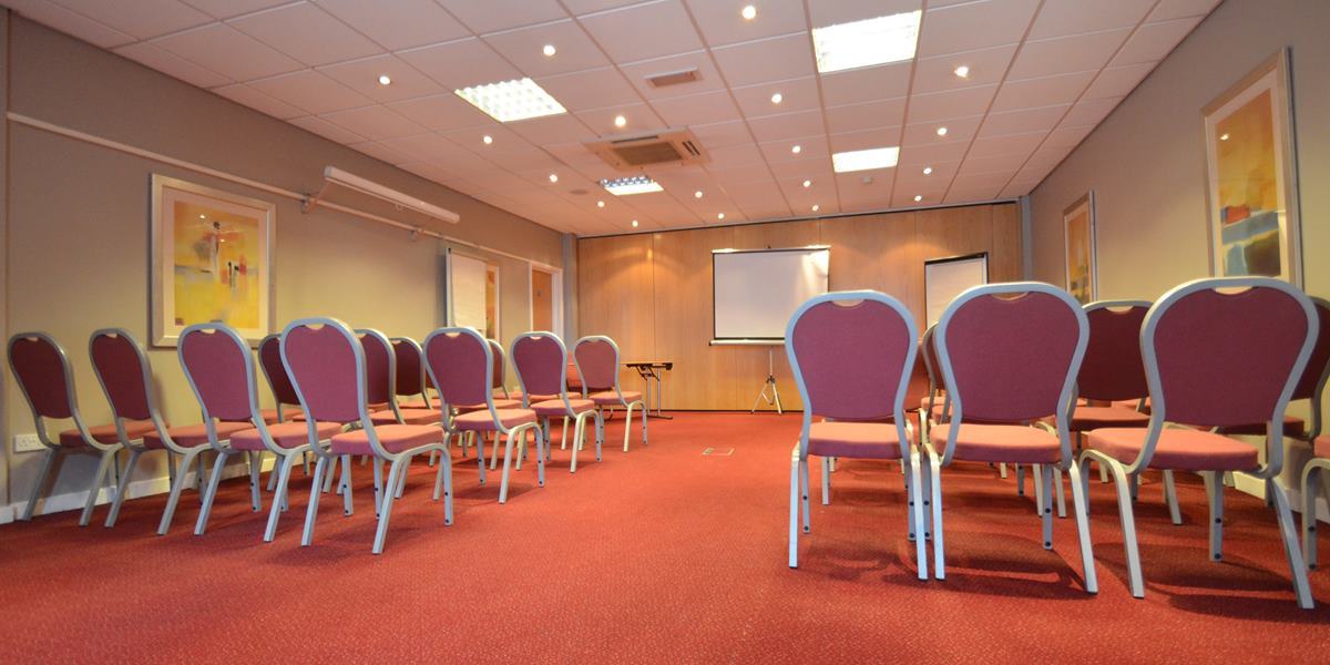 Hire Holiday Inn Express Park Royal | Acton Room | VenueScanner