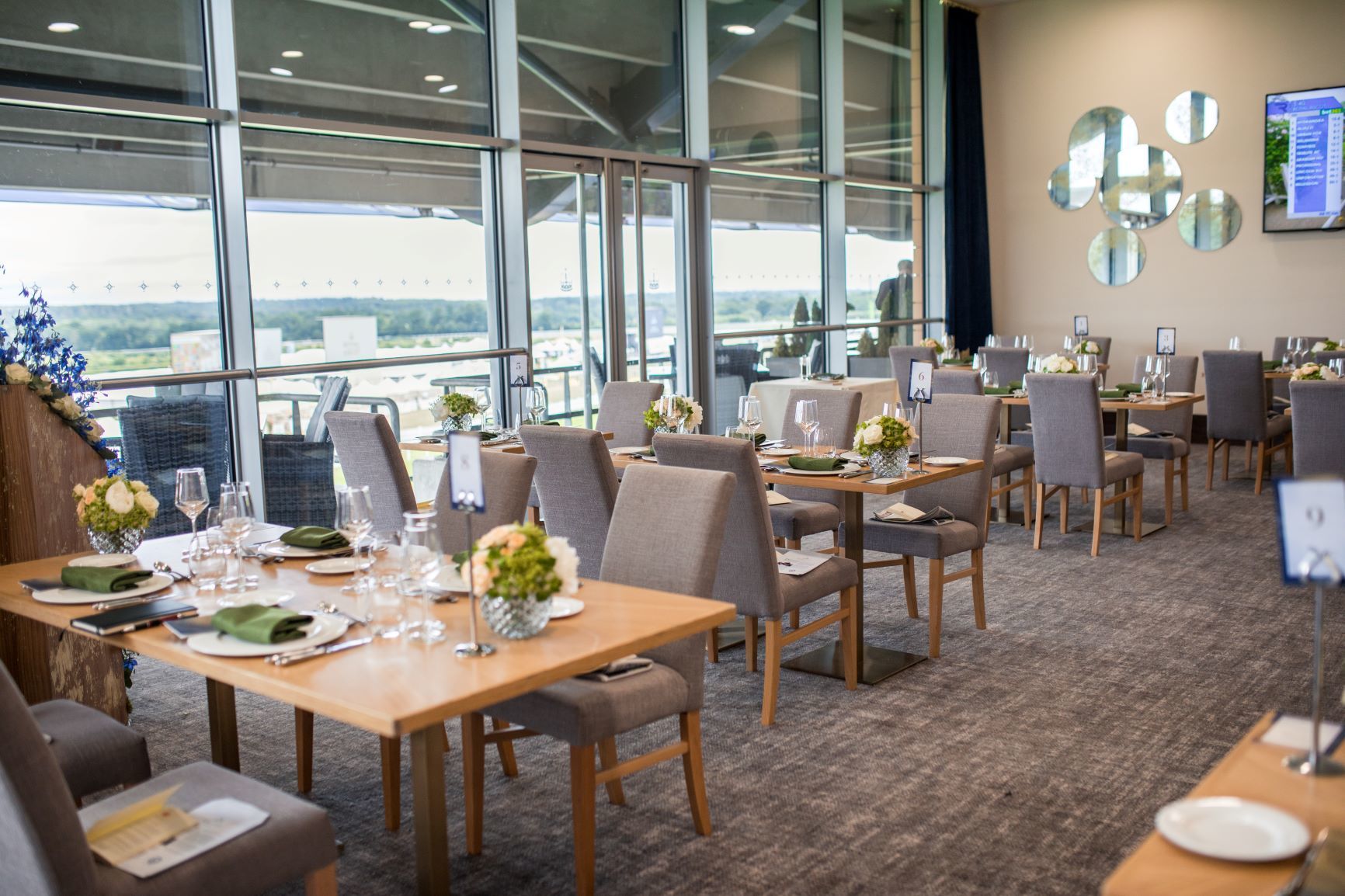 Hire Ascot Racecourse | VenueScanner