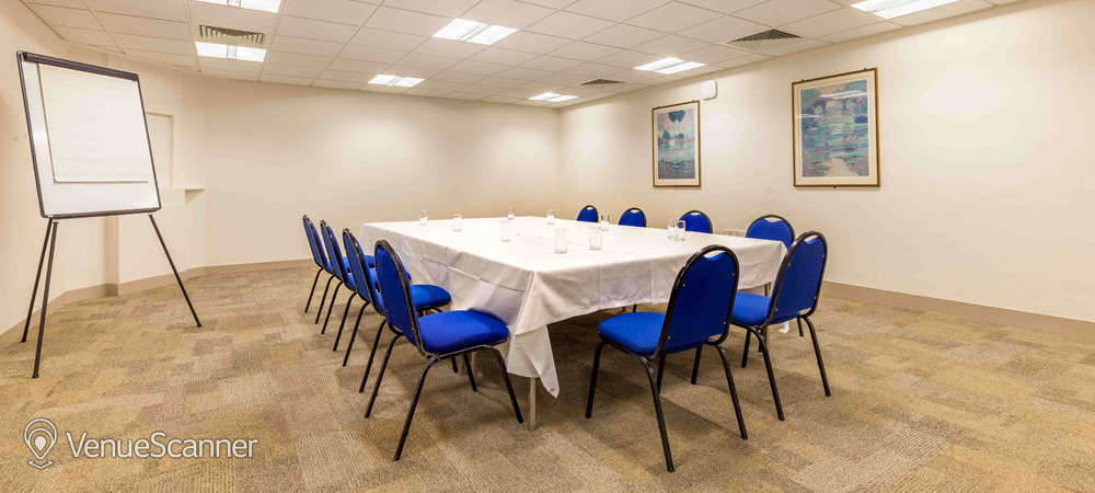 Hire Goodenough College Seminar Room 2