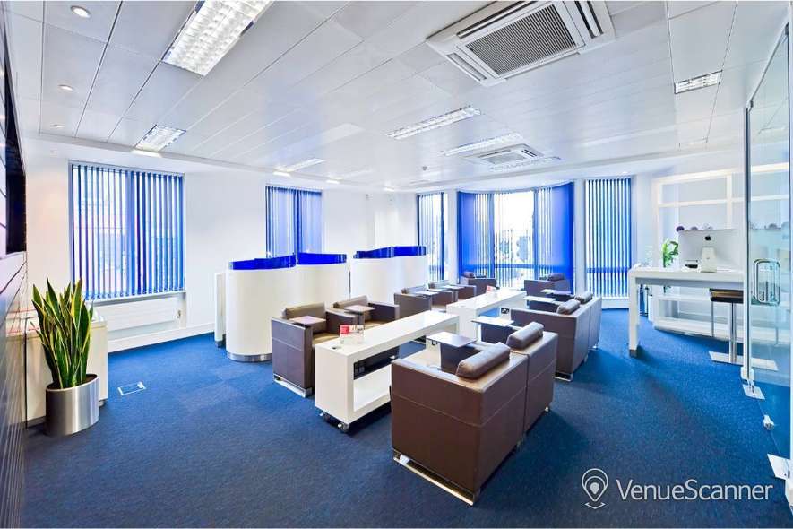 Hire Regus Edinburgh Conference House Bannockburn