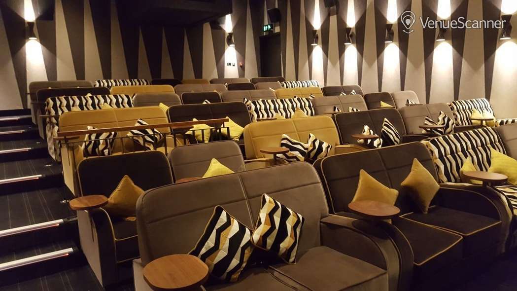 Hire Everyman Cinema Stratforduponavon Screen 3 VenueScanner