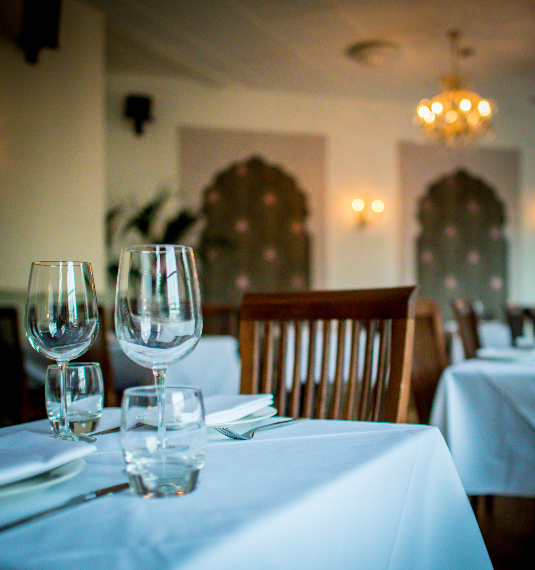 Hire Roz Ana | First Floor | VenueScanner