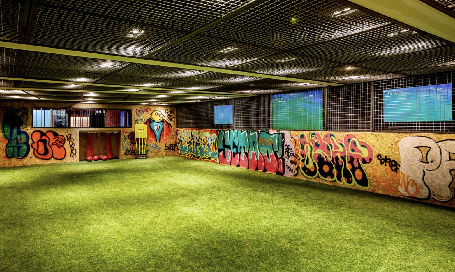 Hire Pizza Pilgrims Brighton Football Pitch Events Space VenueScanner