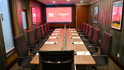 Leonardo Royal London City, Executive Boardroom