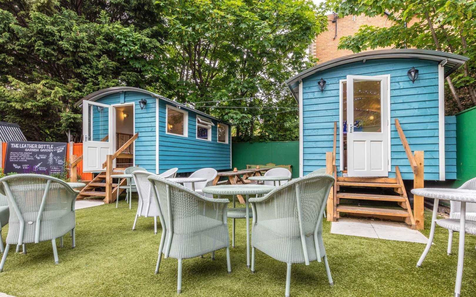 Hire The Leather Bottle, Earlsfield Outside Huts VenueScanner