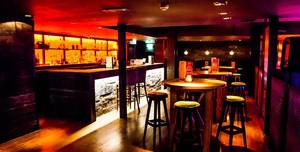 Revolution St. Peters Square, Slate Bar