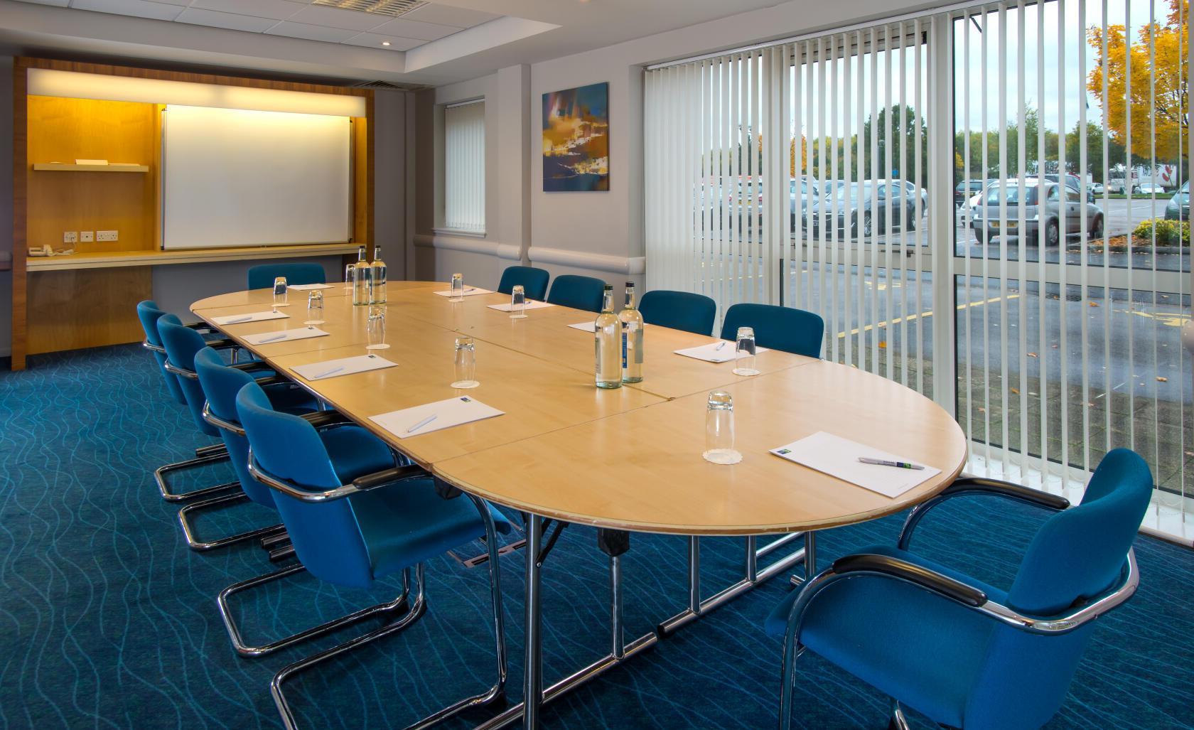 Hire Holiday Inn Express Bedford | VenueScanner