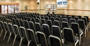 Park Inn By Radisson Cardiff City Centre, Llandaff Suite