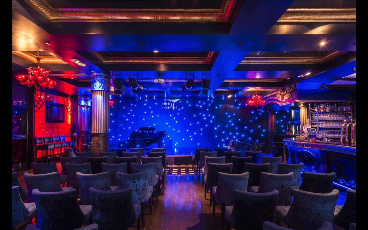 Hire Le Monde Hotel | Dirty Martini | VenueScanner