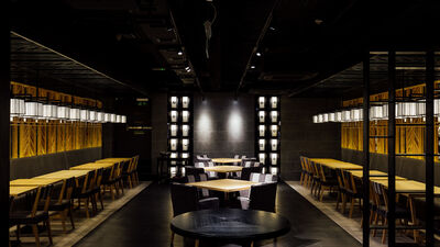 Ginza St.James's, Main Restaurant 