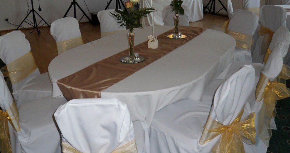 Hire Reddish Vale Golf Club Function Area VenueScanner