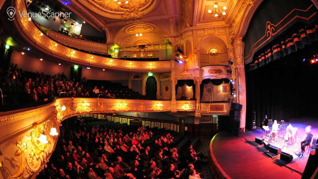 hire-buxton-opera-house-auditorium-venuescanner