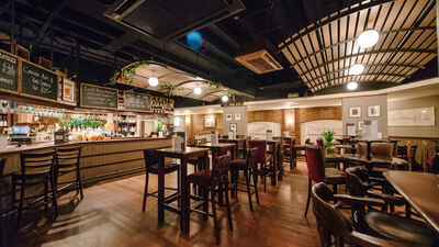 Willys Wine Bar, Exclusive Hire