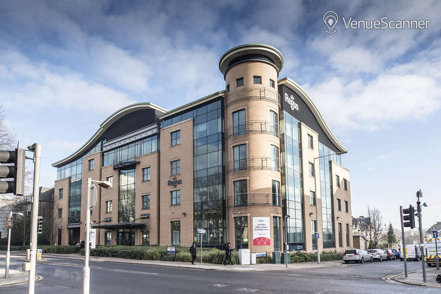 Hire Regus Watford Clarendon Road Tudor VenueScanner