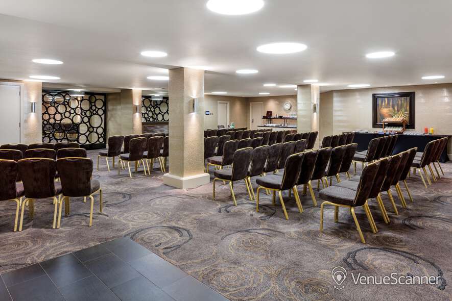 Hire Radisson Blu Edwardian Grafton Warren